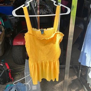yellow top